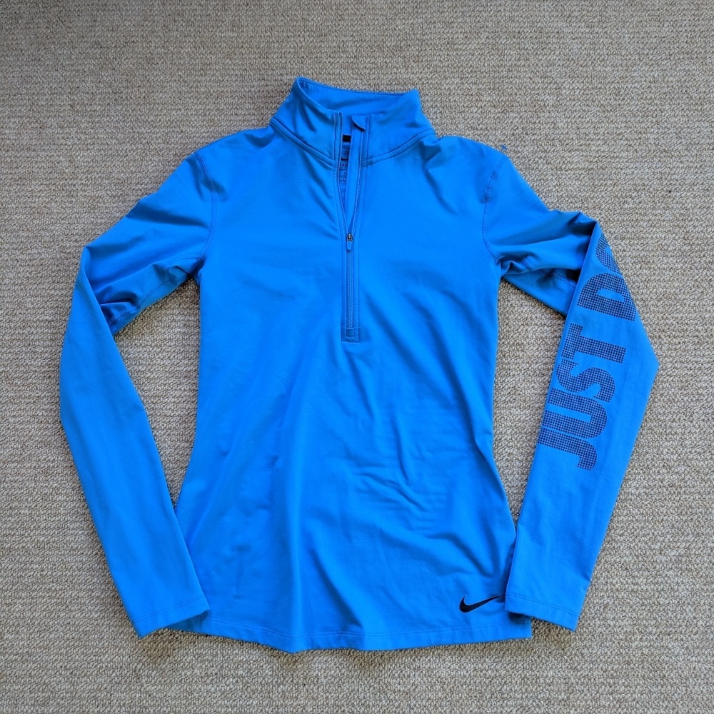Nike Dryfit Quarter Zip Top - S/M EUC